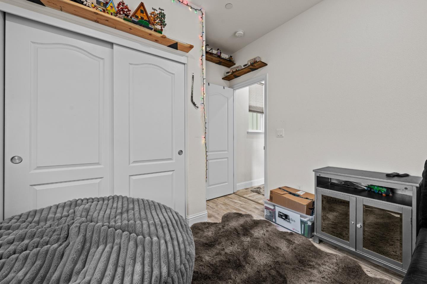 Detail Gallery Image 10 of 43 For 2875 Walker Way, Hollister,  CA 95023 - 3 Beds | 2 Baths