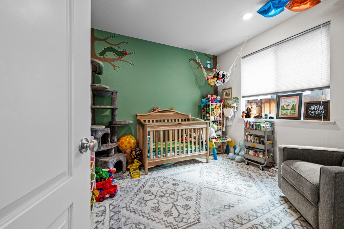 Detail Gallery Image 12 of 43 For 2875 Walker Way, Hollister,  CA 95023 - 3 Beds | 2 Baths