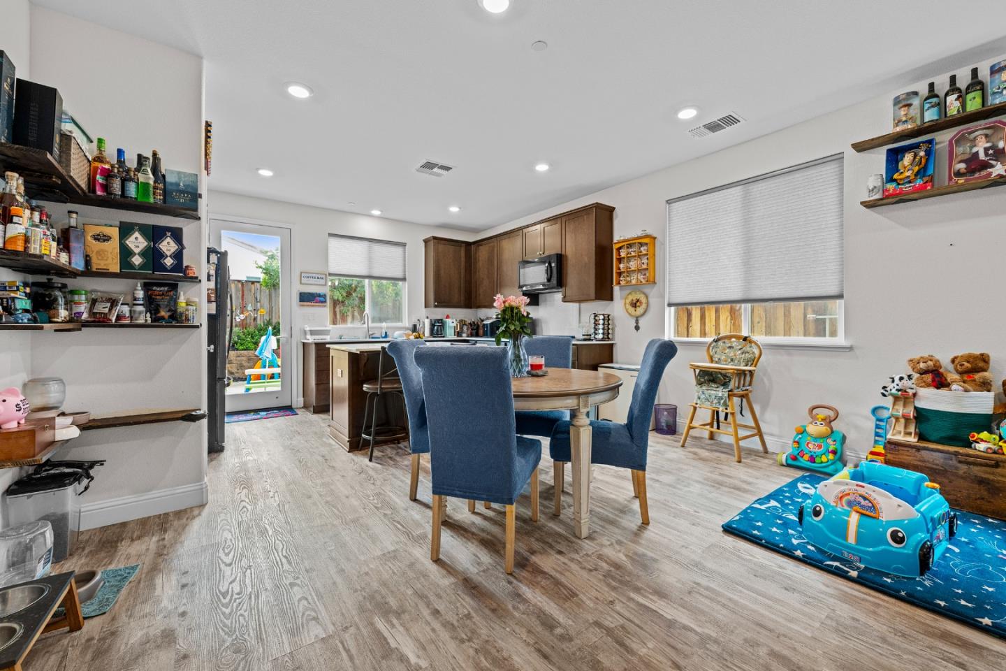 2875 Walker Way, Hollister, CA, 95023