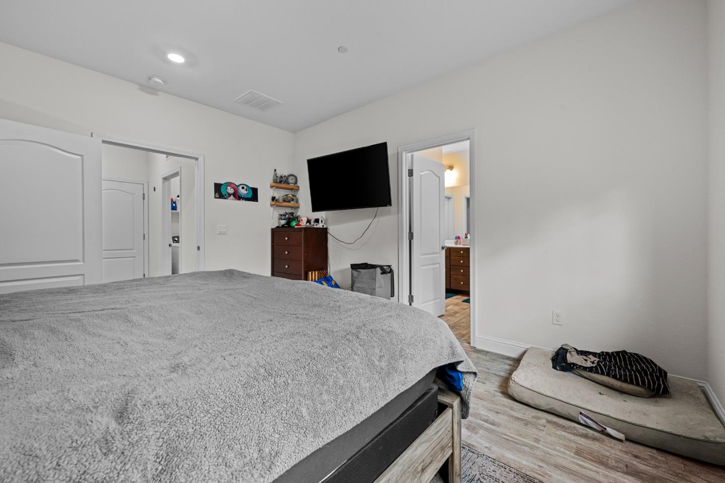 Detail Gallery Image 31 of 43 For 2875 Walker Way, Hollister,  CA 95023 - 3 Beds | 2 Baths