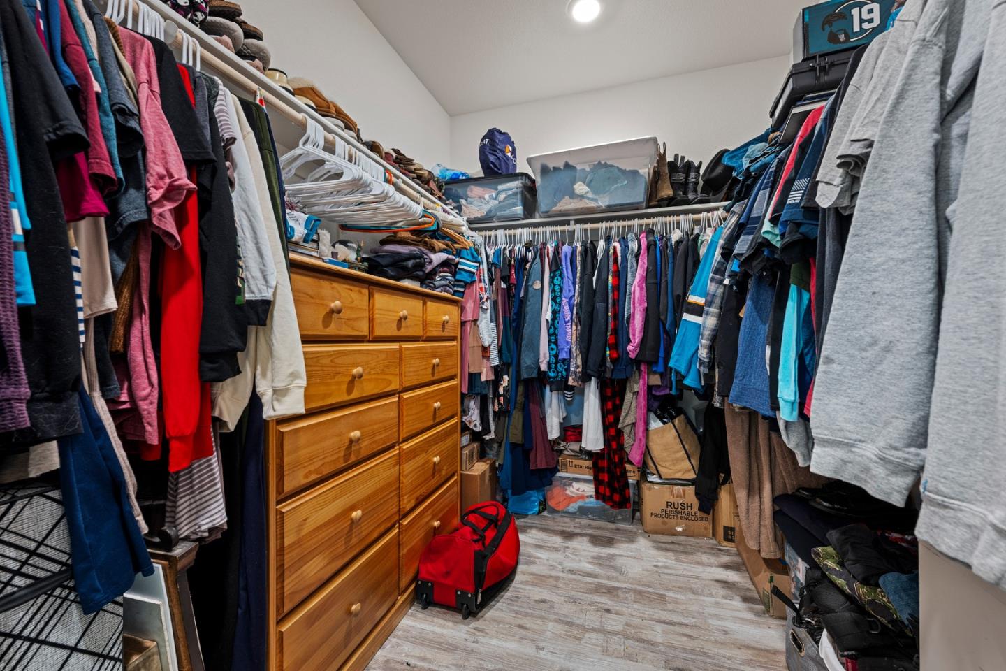 Detail Gallery Image 38 of 43 For 2875 Walker Way, Hollister,  CA 95023 - 3 Beds | 2 Baths