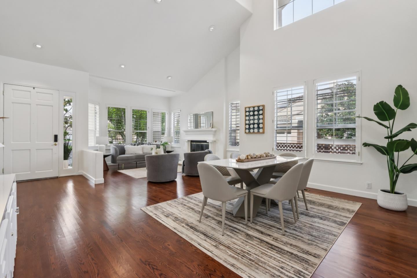 Detail Gallery Image 14 of 59 For 5090 Birkdale Way, San Jose,  CA 95138 - 4 Beds | 3 Baths