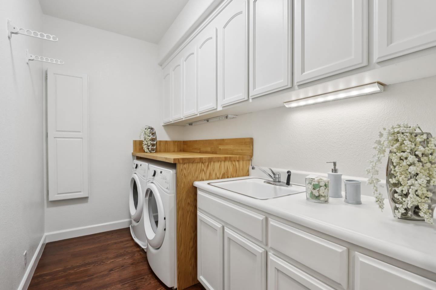 Detail Gallery Image 40 of 59 For 5090 Birkdale Way, San Jose,  CA 95138 - 4 Beds | 3 Baths