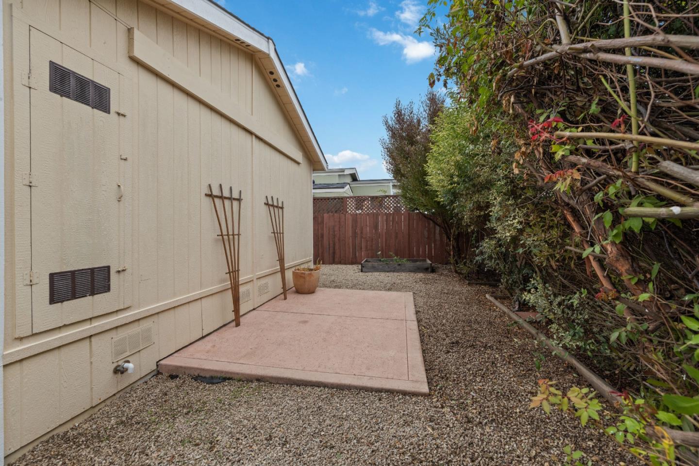 Detail Gallery Image 33 of 72 For 144 Holm Rd #75,  Watsonville,  CA 95076 - 2 Beds | 2 Baths