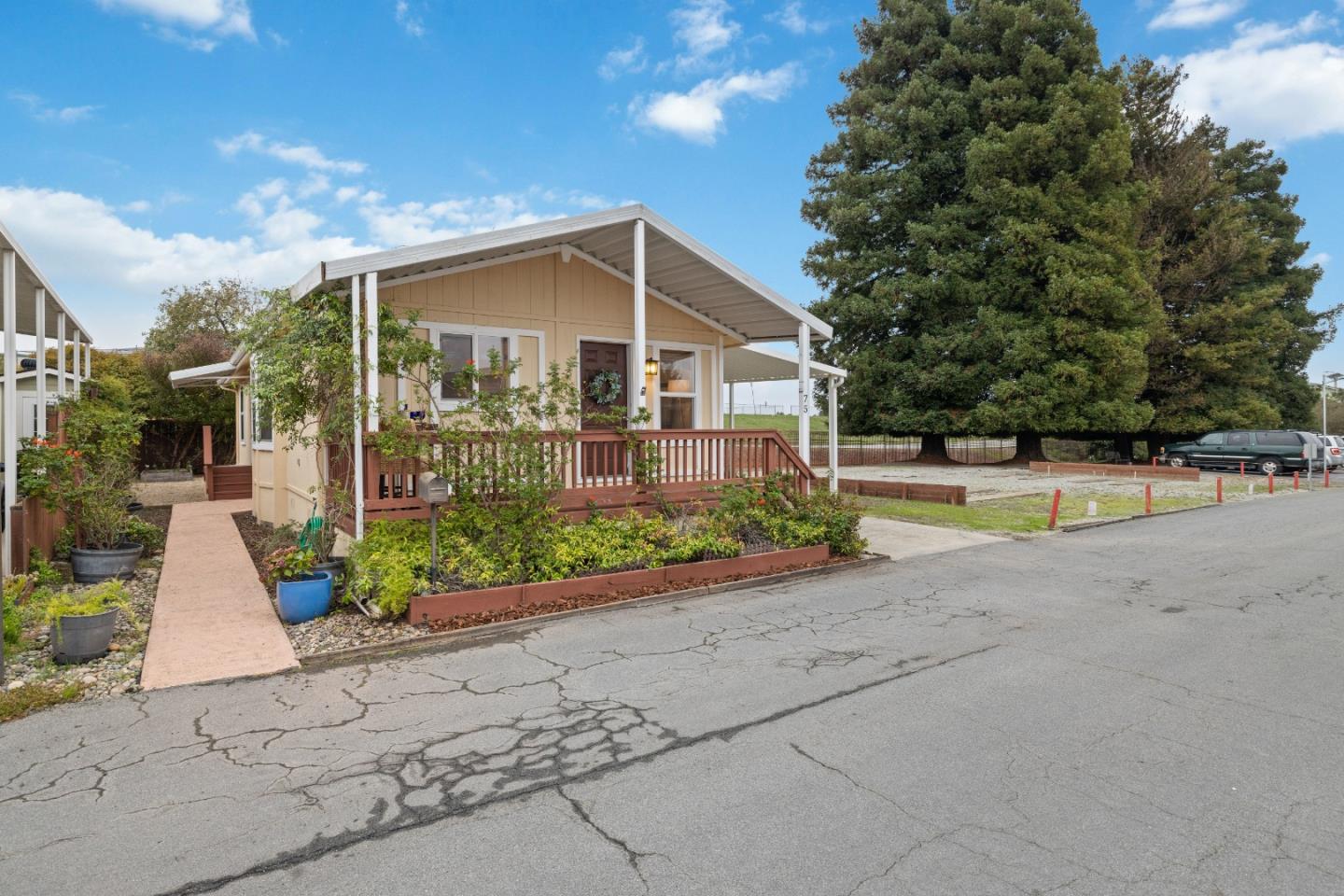 Detail Gallery Image 39 of 72 For 144 Holm Rd #75,  Watsonville,  CA 95076 - 2 Beds | 2 Baths