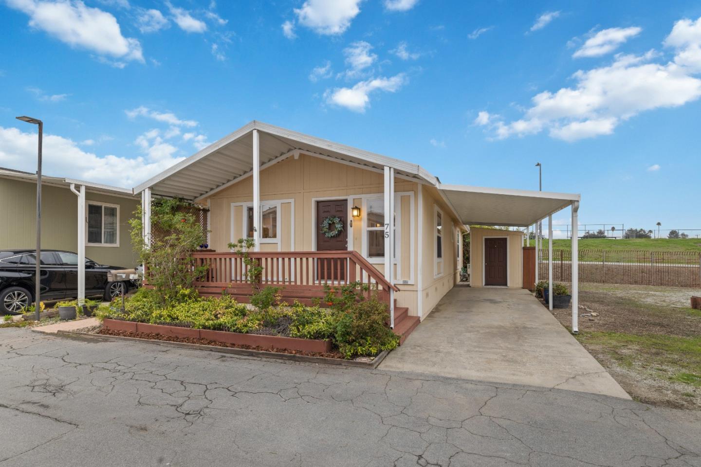 Detail Gallery Image 40 of 72 For 144 Holm Rd #75,  Watsonville,  CA 95076 - 2 Beds | 2 Baths