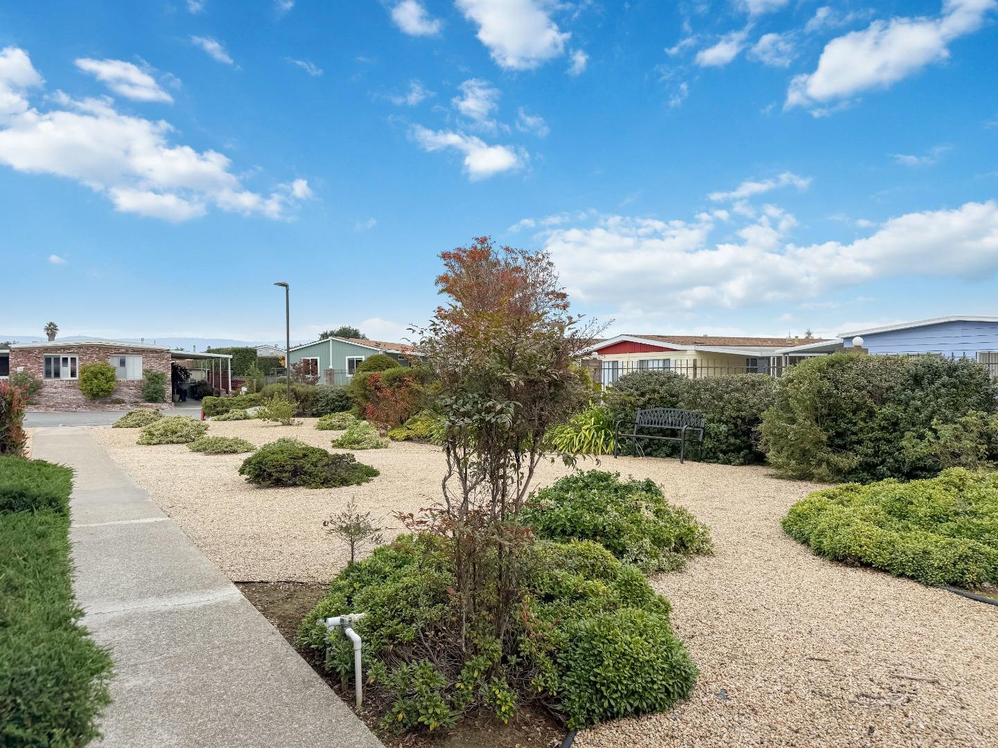 Detail Gallery Image 45 of 72 For 144 Holm Rd #75,  Watsonville,  CA 95076 - 2 Beds | 2 Baths