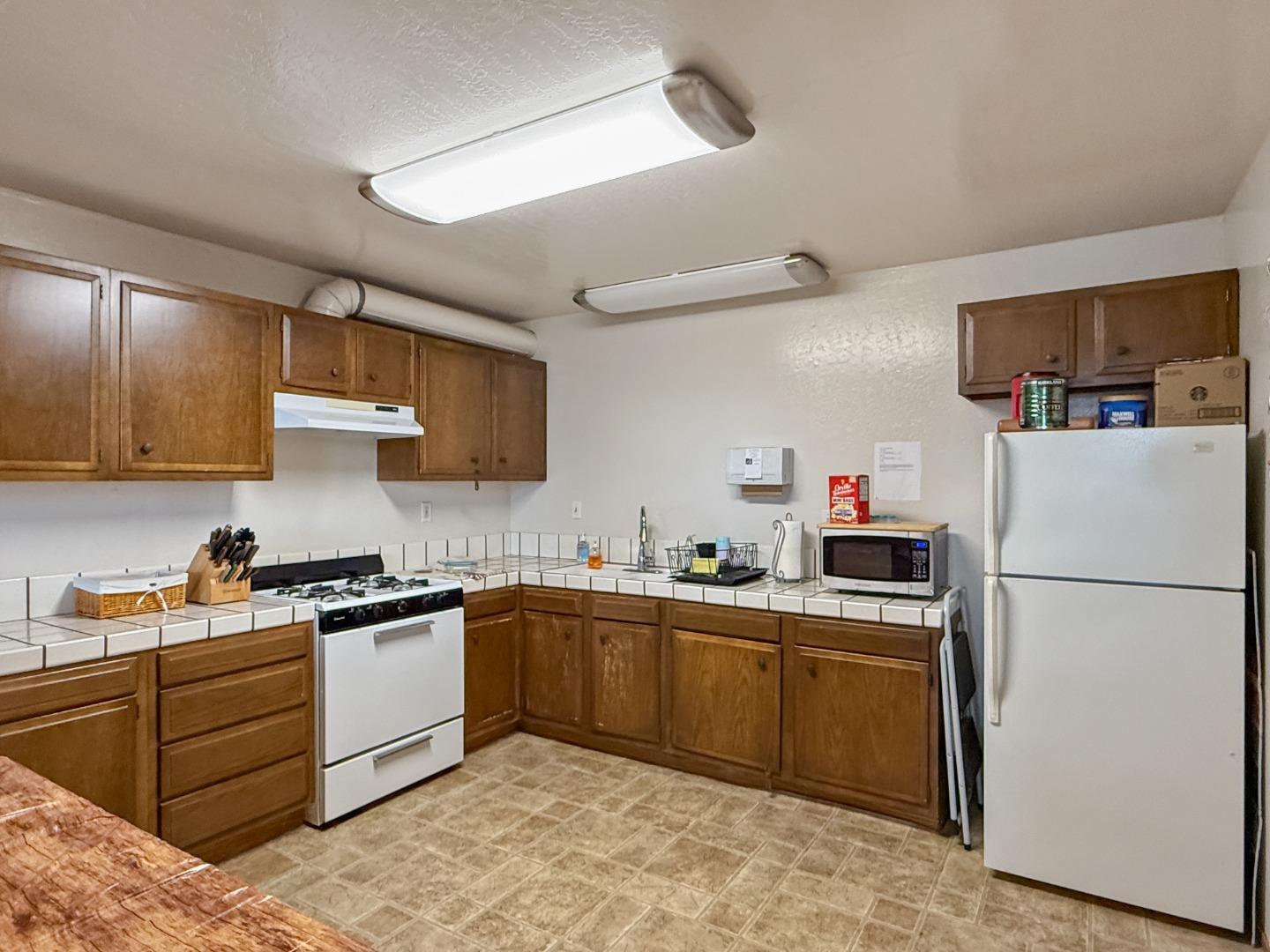 Detail Gallery Image 48 of 72 For 144 Holm Rd #75,  Watsonville,  CA 95076 - 2 Beds | 2 Baths