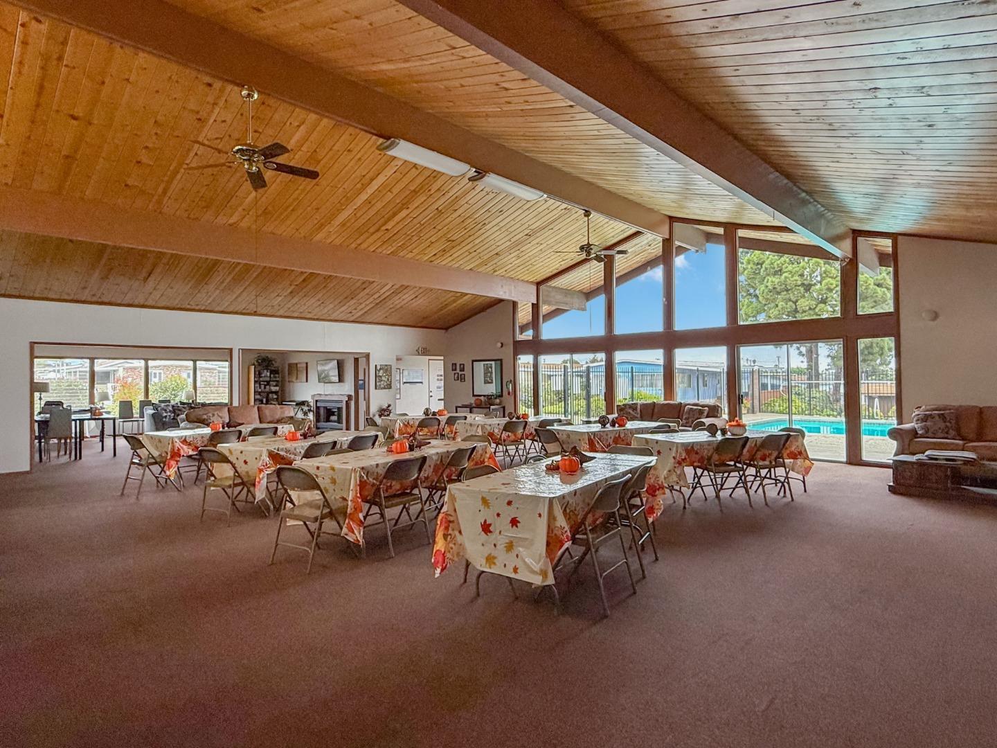 Detail Gallery Image 49 of 72 For 144 Holm Rd #75,  Watsonville,  CA 95076 - 2 Beds | 2 Baths