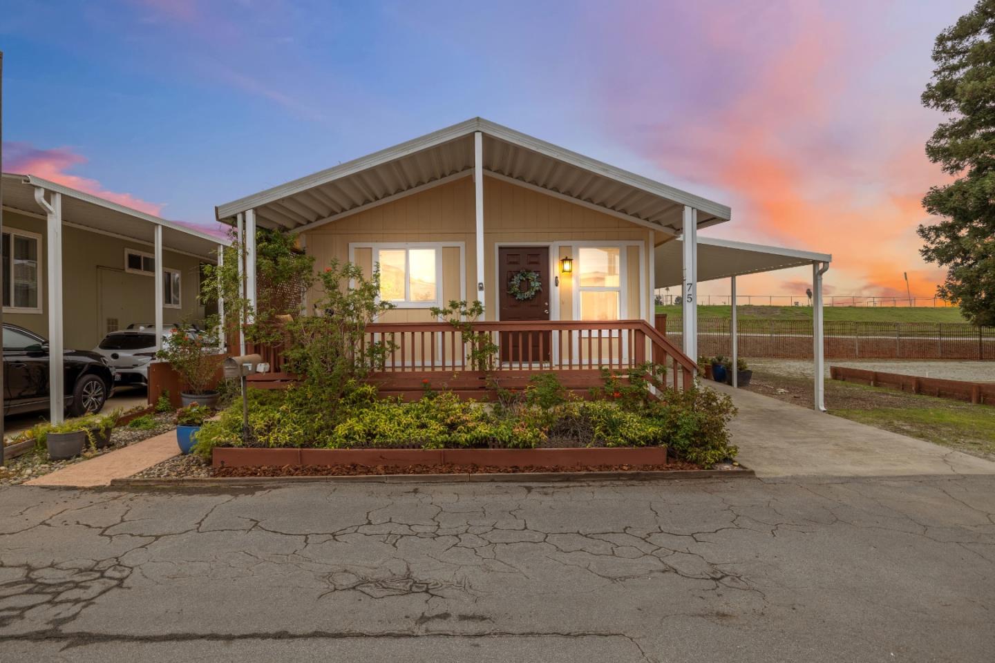 Detail Gallery Image 52 of 72 For 144 Holm Rd #75,  Watsonville,  CA 95076 - 2 Beds | 2 Baths