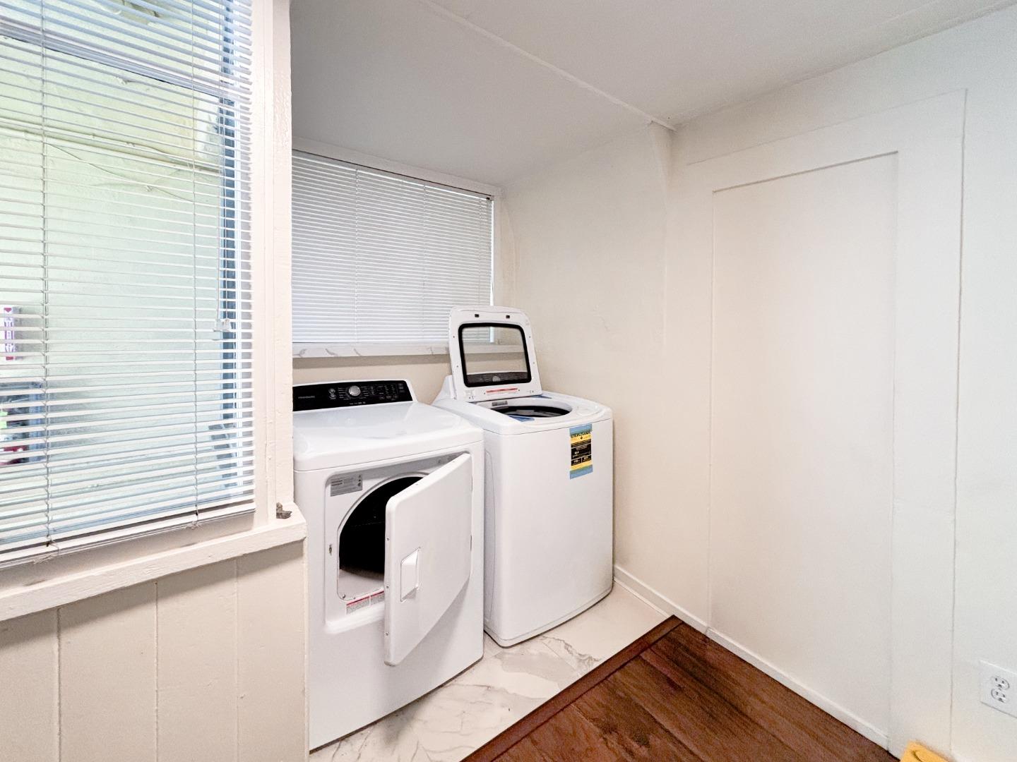 Detail Gallery Image 13 of 57 For 628 Waverley St, Palo Alto,  CA 94301 - – Beds | – Baths