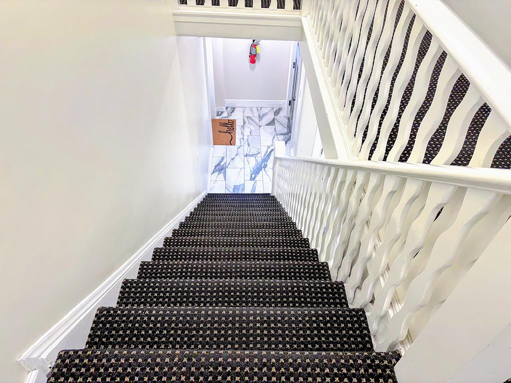 Detail Gallery Image 24 of 57 For 628 Waverley St, Palo Alto,  CA 94301 - – Beds | – Baths