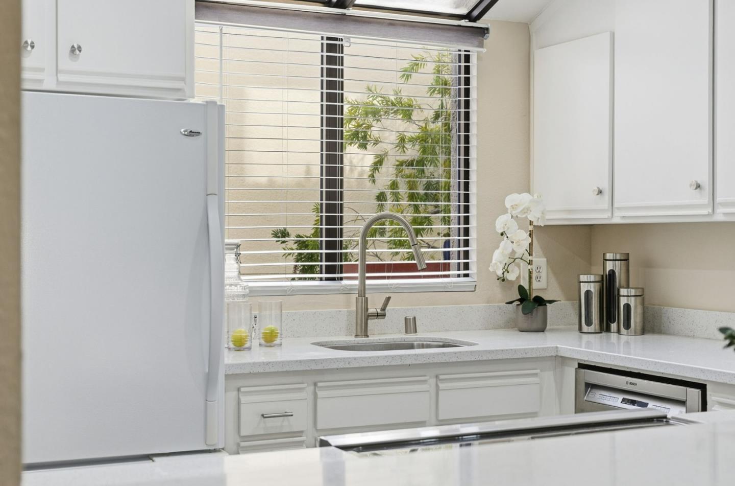 Photo #12: ML82027537 Listing: Photo #12