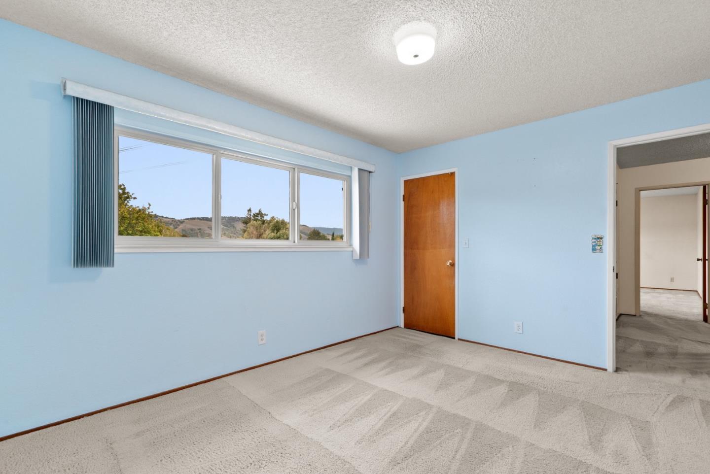 Detail Gallery Image 23 of 34 For 230 Castillon Way, San Jose,  CA 95119 - 5 Beds | 3 Baths