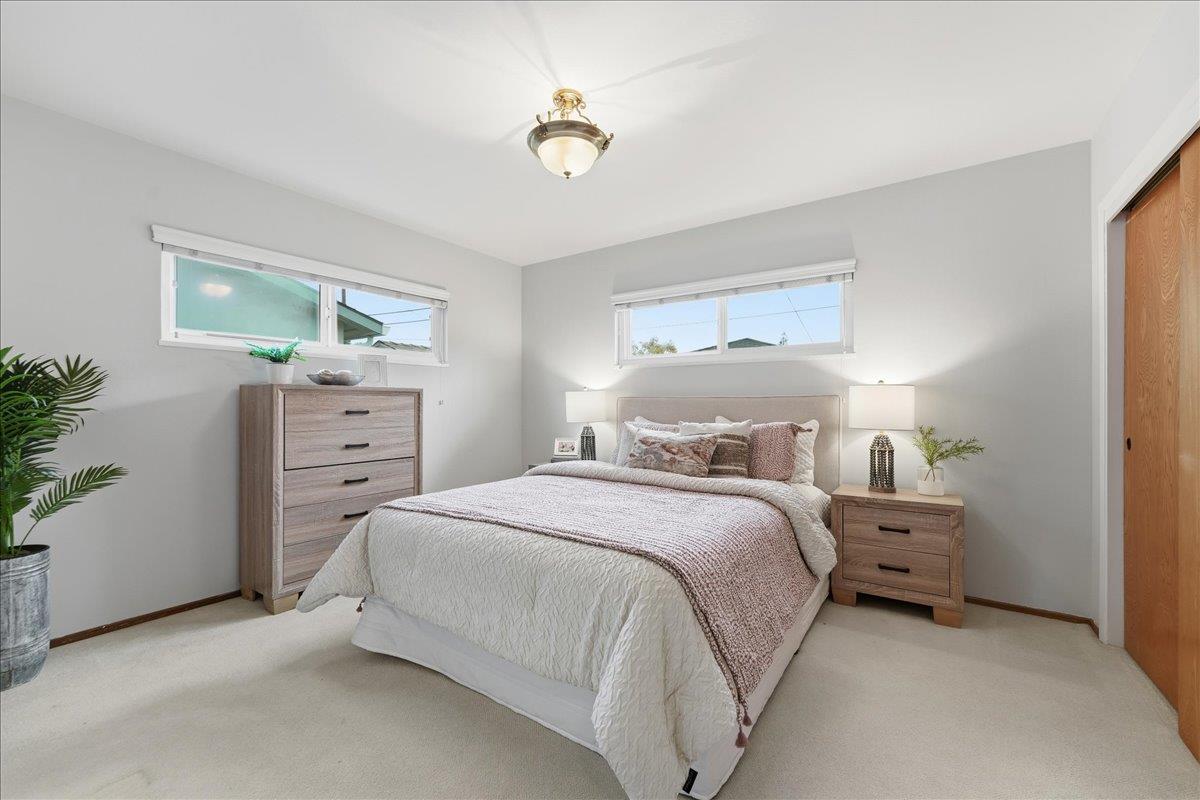 Detail Gallery Image 13 of 26 For 4694 Strawberry Park Dr, San Jose,  CA 95129 - 3 Beds | 2 Baths