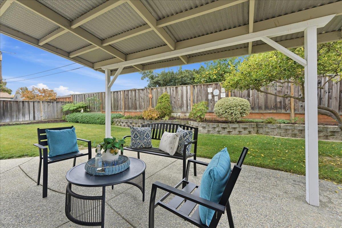 Detail Gallery Image 26 of 26 For 4694 Strawberry Park Dr, San Jose,  CA 95129 - 3 Beds | 2 Baths
