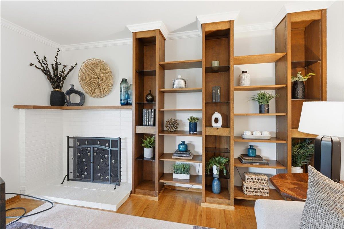 Detail Gallery Image 6 of 26 For 4694 Strawberry Park Dr, San Jose,  CA 95129 - 3 Beds | 2 Baths