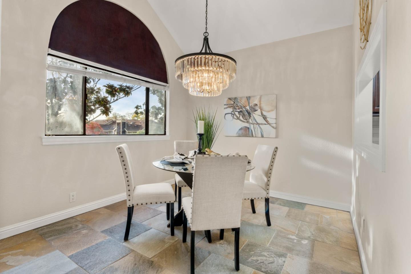 Detail Gallery Image 10 of 55 For 2208 Brega Ln, Morgan Hill,  CA 95037 - 2 Beds | 2 Baths