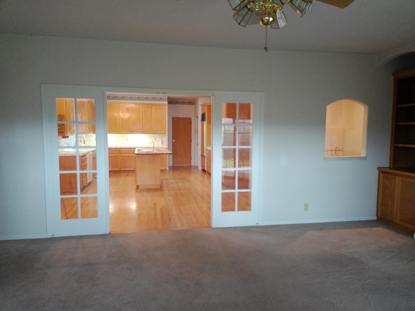 Detail Gallery Image 13 of 25 For 1388 Sonnys Way, Hollister,  CA 95023 - 3 Beds | 3/1 Baths