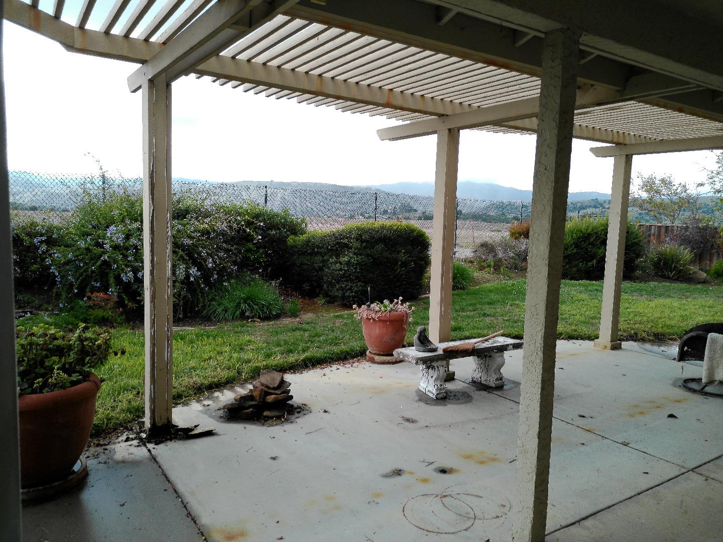 Detail Gallery Image 24 of 25 For 1388 Sonnys Way, Hollister,  CA 95023 - 3 Beds | 3/1 Baths