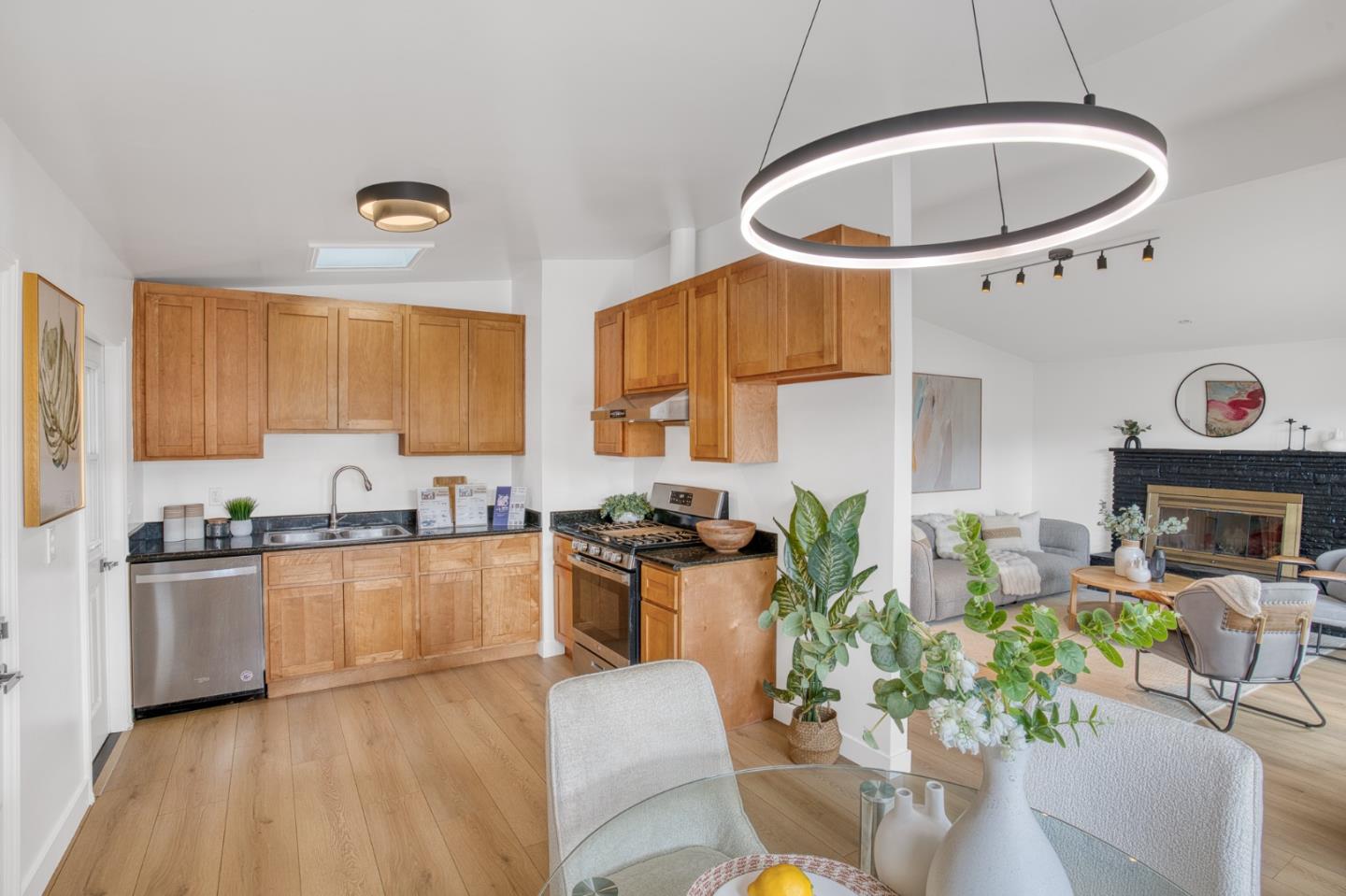 Detail Gallery Image 12 of 49 For 2035 Jackson St, Santa Clara,  CA 95050 - 3 Beds | 1 Baths