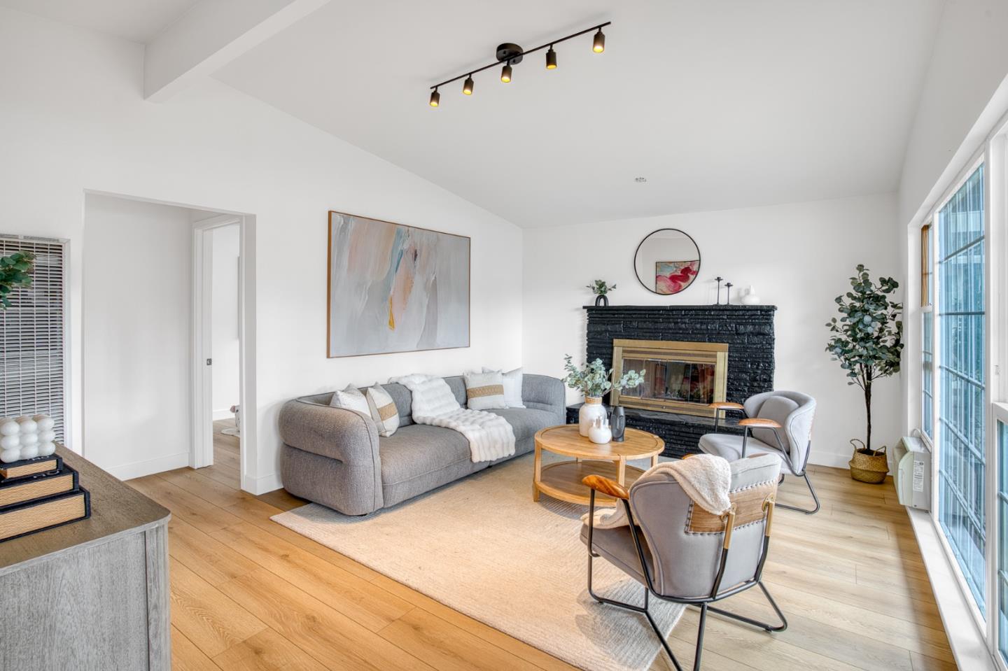 Detail Gallery Image 8 of 49 For 2035 Jackson St, Santa Clara,  CA 95050 - 3 Beds | 1 Baths