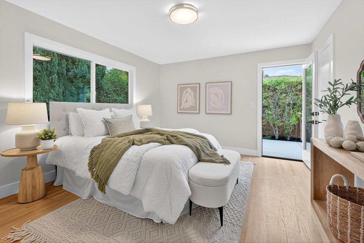 Detail Gallery Image 30 of 50 For 430 Gilbert Ave, Menlo Park,  CA 94025 - 4 Beds | 3 Baths