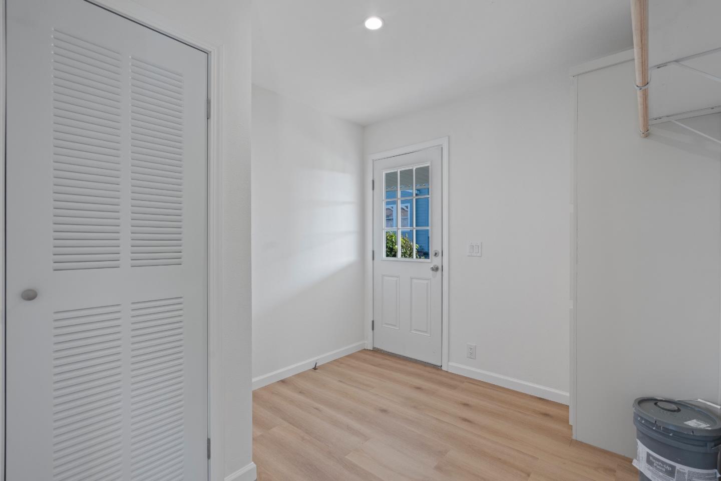 Detail Gallery Image 18 of 25 For 144 Holm Rd #120,  Watsonville,  CA 95076 - 3 Beds | 2 Baths