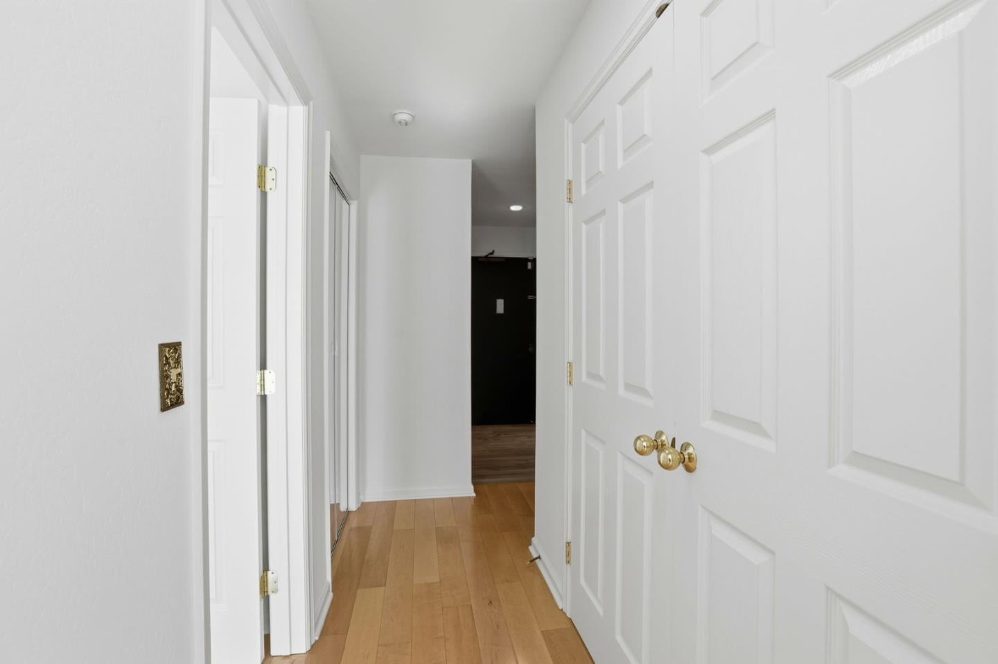 Detail Gallery Image 11 of 23 For 1031 Cherry Ave #63,  San Bruno,  CA 94066 - 2 Beds | 2 Baths