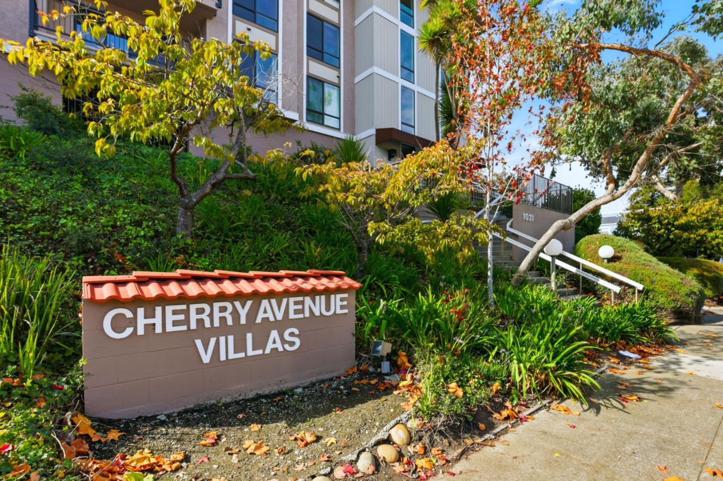 Detail Gallery Image 3 of 23 For 1031 Cherry Ave #63,  San Bruno,  CA 94066 - 2 Beds | 2 Baths