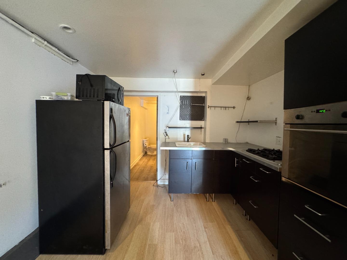 Detail Gallery Image 31 of 37 For 370 Bartlett St #2,  San Francisco,  CA 94110 - 1 Beds | 1 Baths