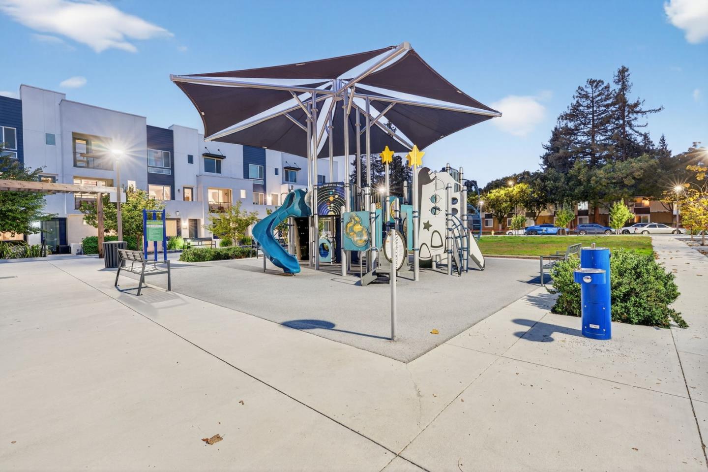 Detail Gallery Image 33 of 34 For 2580 Gimelli Way, San Jose,  CA 95133 - 3 Beds | 3 Baths