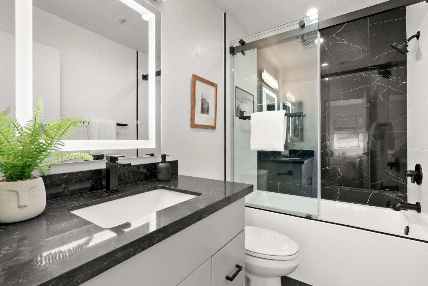 Detail Gallery Image 42 of 54 For 430 Galleria Dr #4,  San Jose,  CA 95134 - 3 Beds | 3 Baths