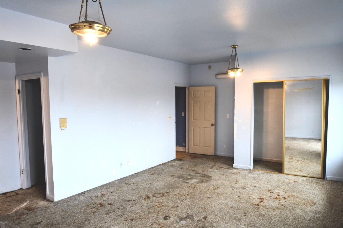 Detail Gallery Image 7 of 22 For 773 Gates St, San Francisco,  CA 94110 - 5 Beds | 3 Baths