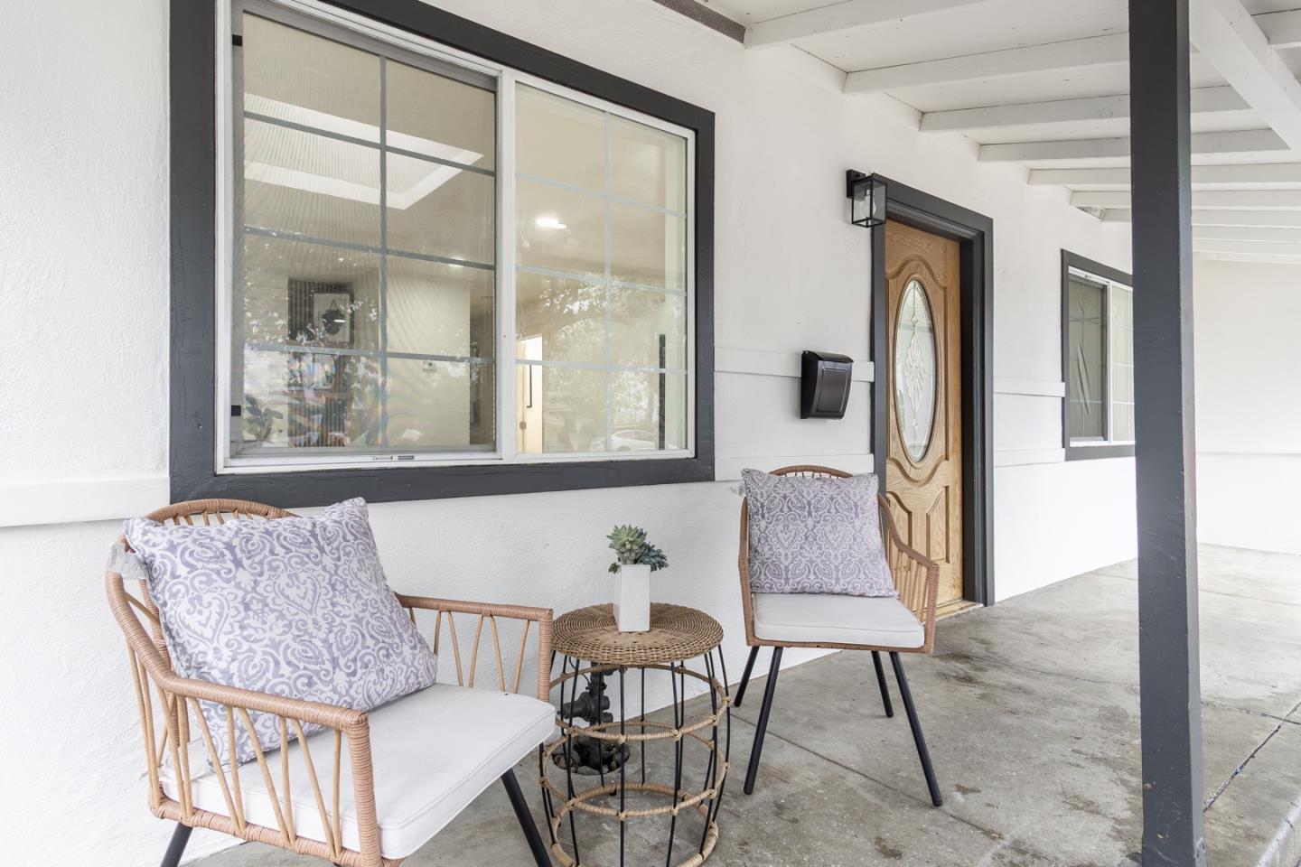 Detail Gallery Image 4 of 20 For 2680 Chopin Ave, San Jose,  CA 95122 - 4 Beds | 1/1 Baths