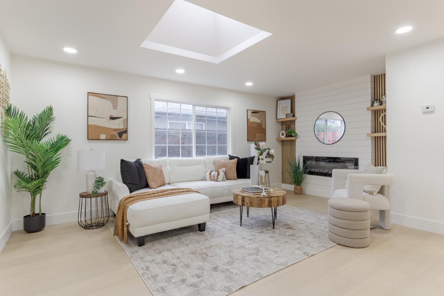 Detail Gallery Image 5 of 20 For 2680 Chopin Ave, San Jose,  CA 95122 - 4 Beds | 1/1 Baths