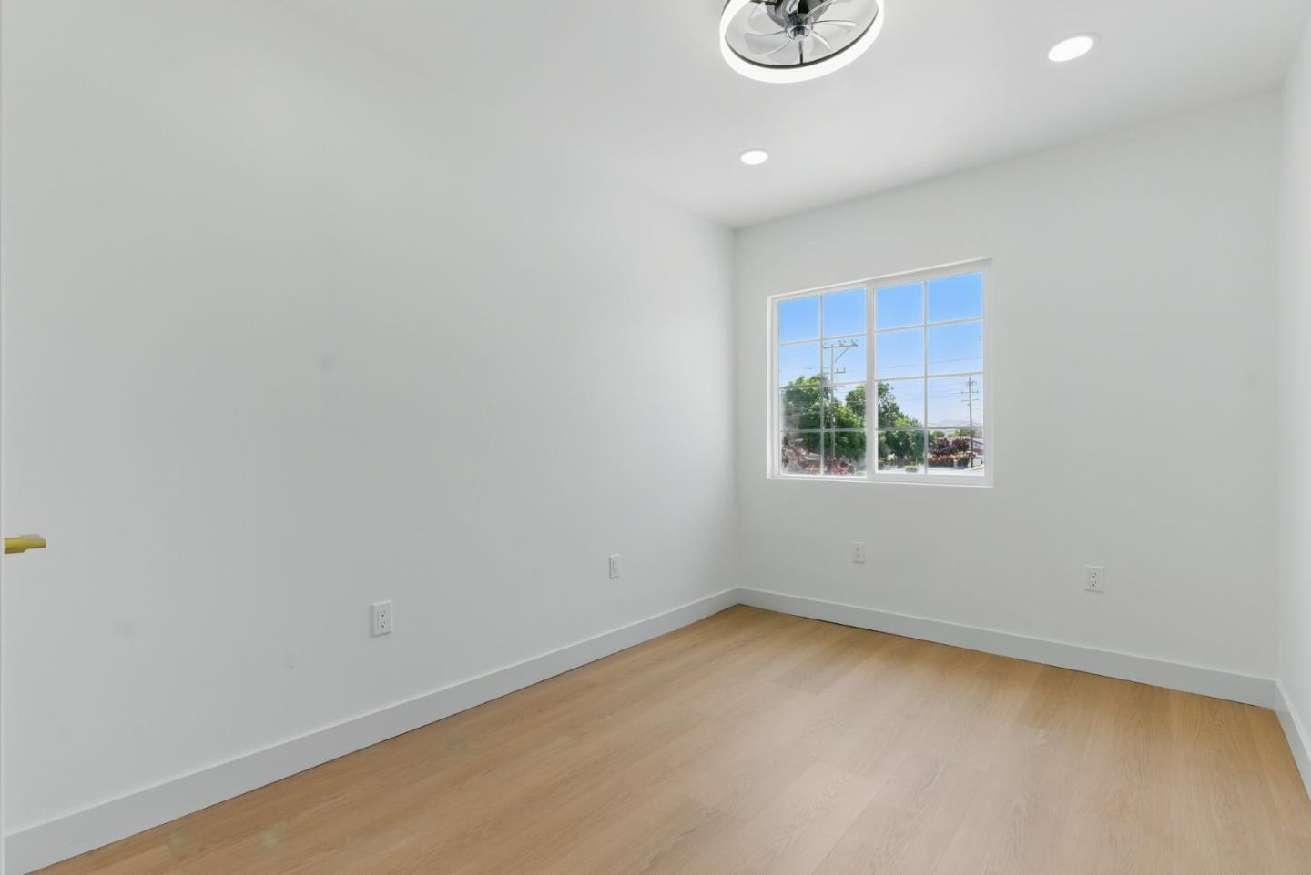 Detail Gallery Image 16 of 35 For 412 W Tregallas Rd, Antioch,  CA 94509 - – Beds | – Baths