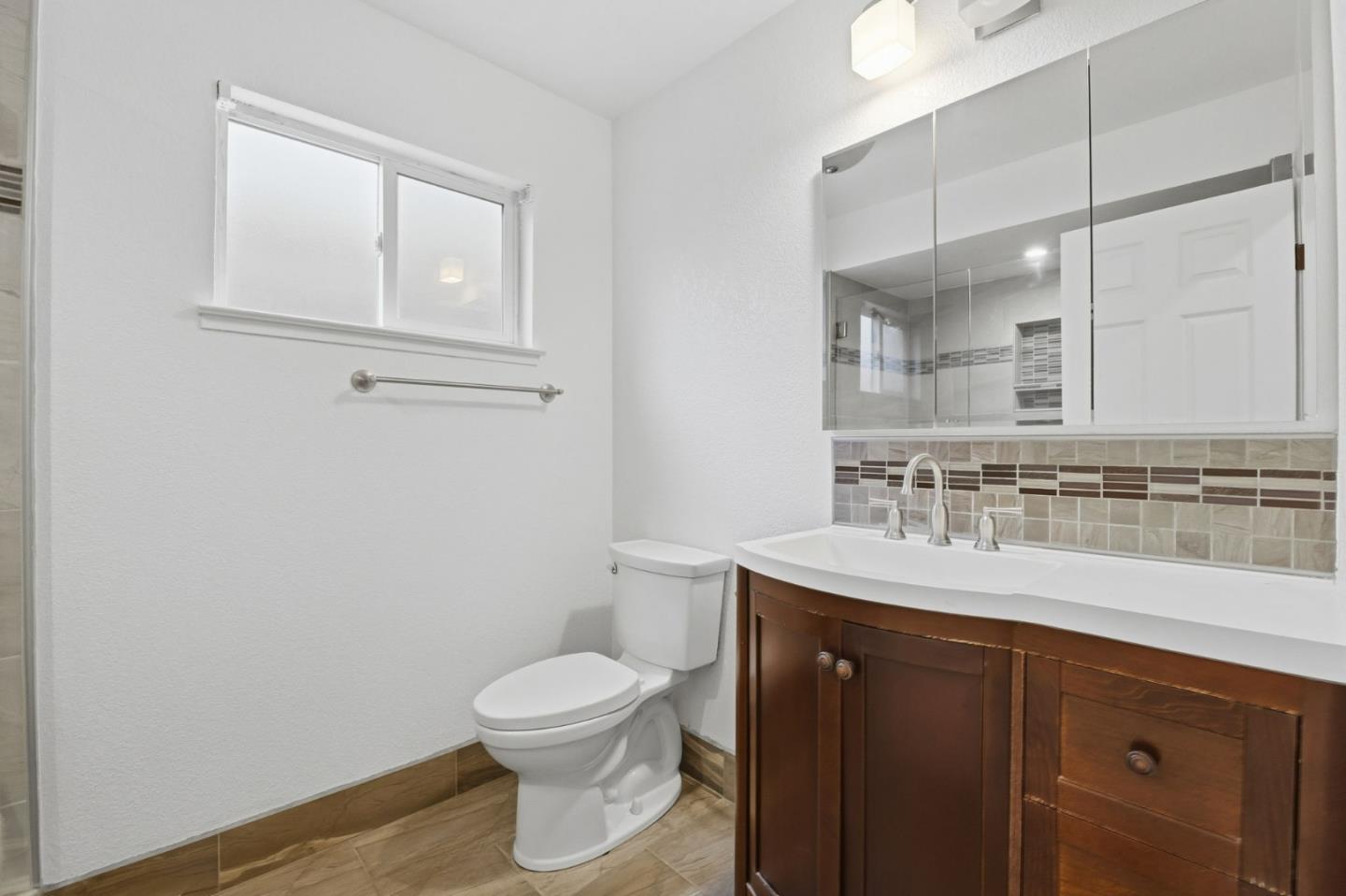 Detail Gallery Image 24 of 37 For 222 Belden Dr, San Jose,  CA 95123 - 4 Beds | 4 Baths