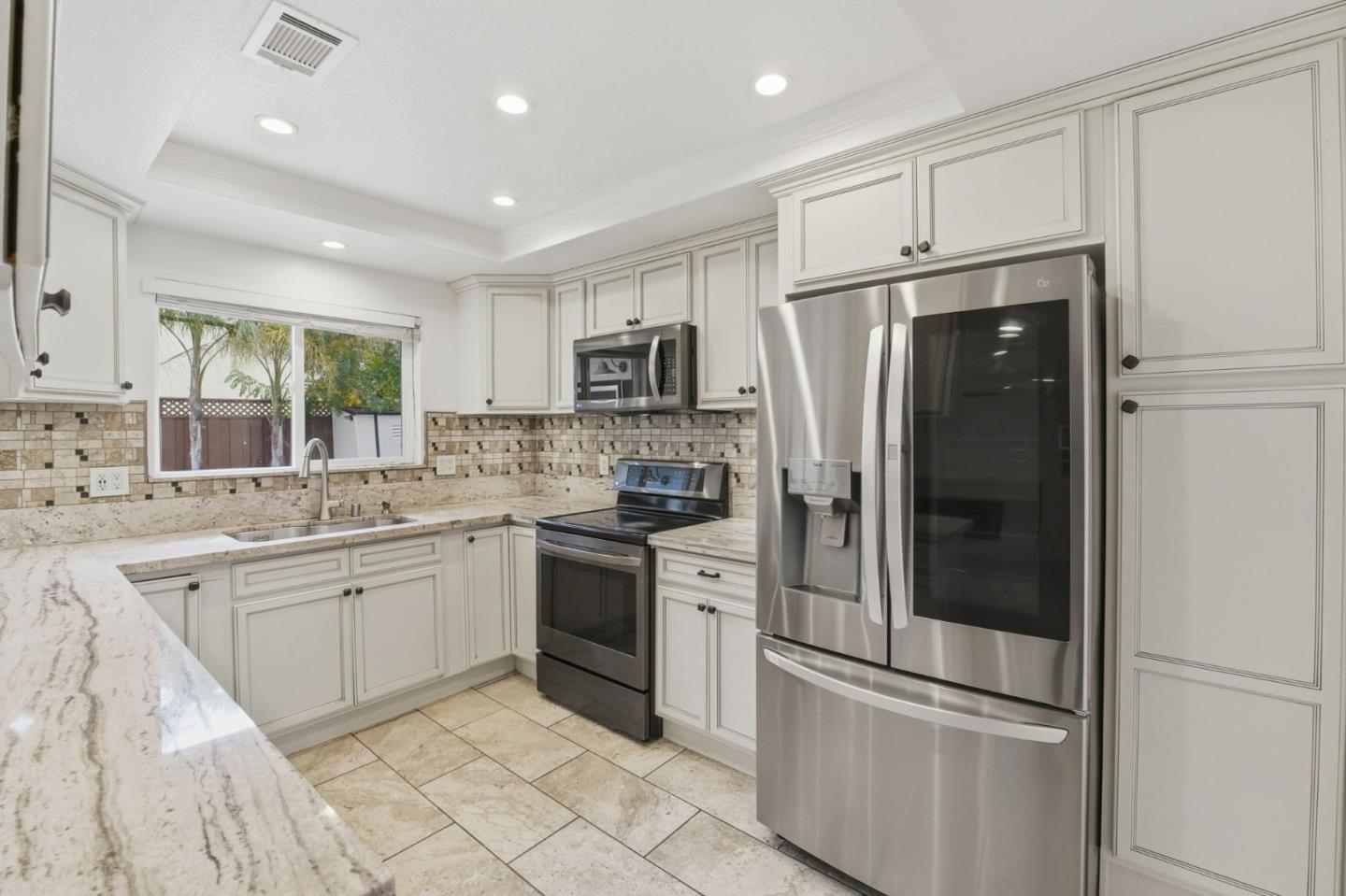 Detail Gallery Image 7 of 37 For 222 Belden Dr, San Jose,  CA 95123 - 4 Beds | 4 Baths