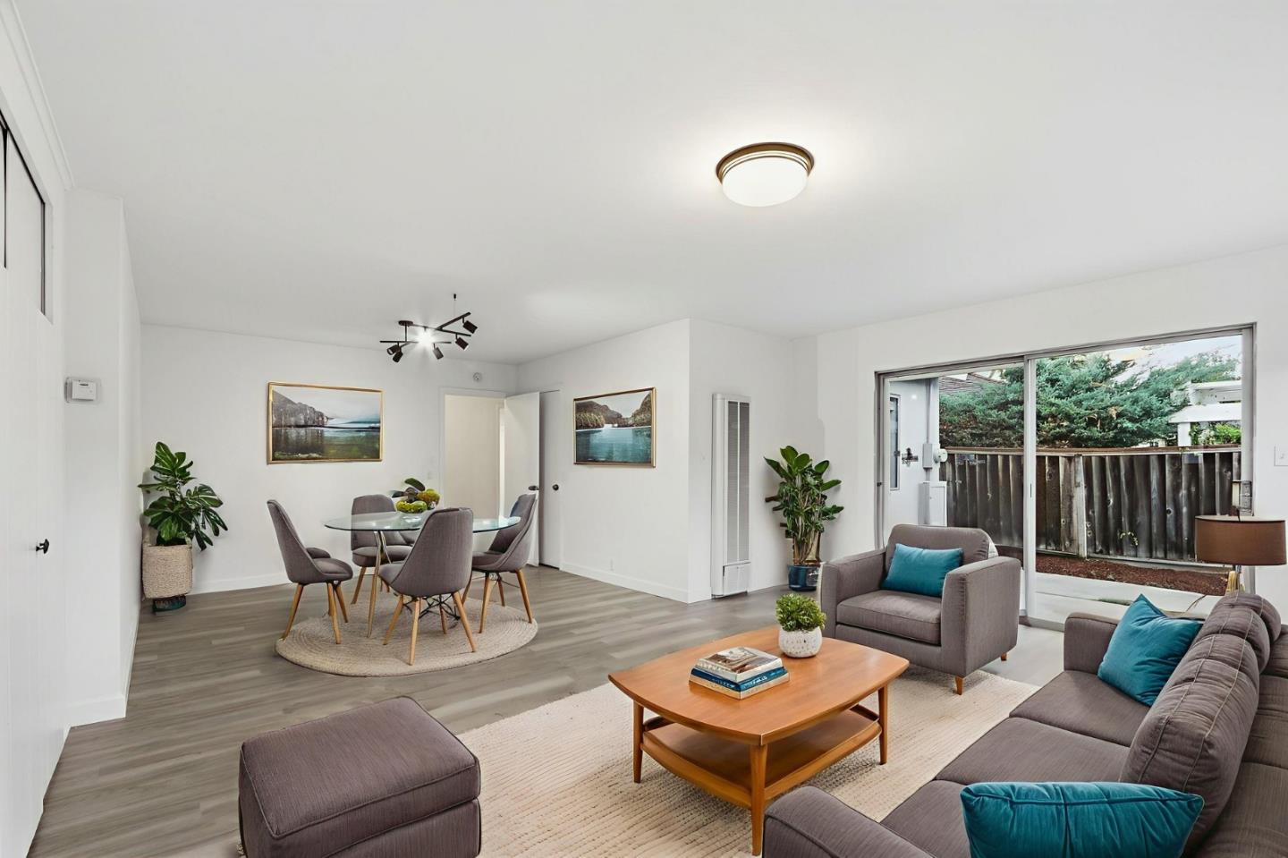 Detail Gallery Image 18 of 59 For 2222 Walnut Grove Ave, San Jose,  CA 95128 - 3 Beds | 2 Baths