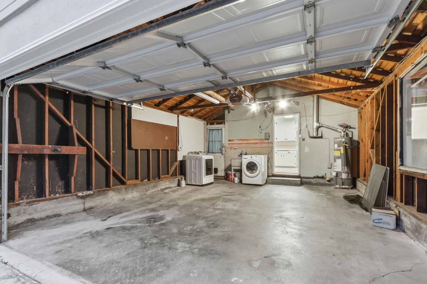 Detail Gallery Image 38 of 59 For 2222 Walnut Grove Ave, San Jose,  CA 95128 - 3 Beds | 2 Baths