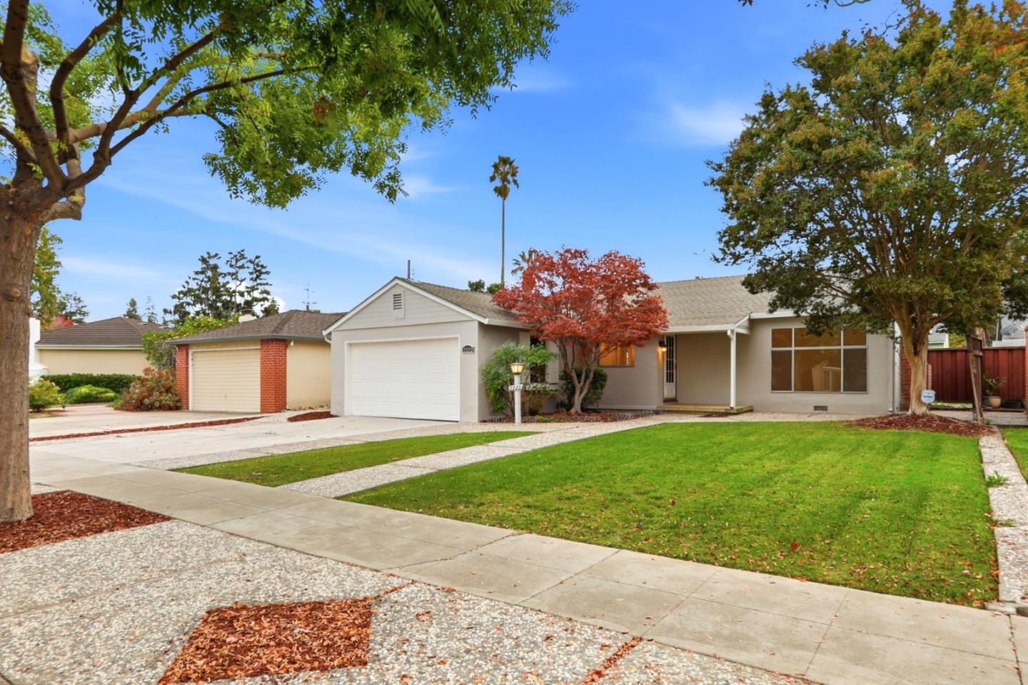 Detail Gallery Image 4 of 59 For 2222 Walnut Grove Ave, San Jose,  CA 95128 - 3 Beds | 2 Baths