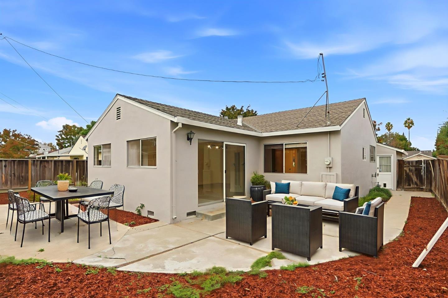 Detail Gallery Image 40 of 59 For 2222 Walnut Grove Ave, San Jose,  CA 95128 - 3 Beds | 2 Baths