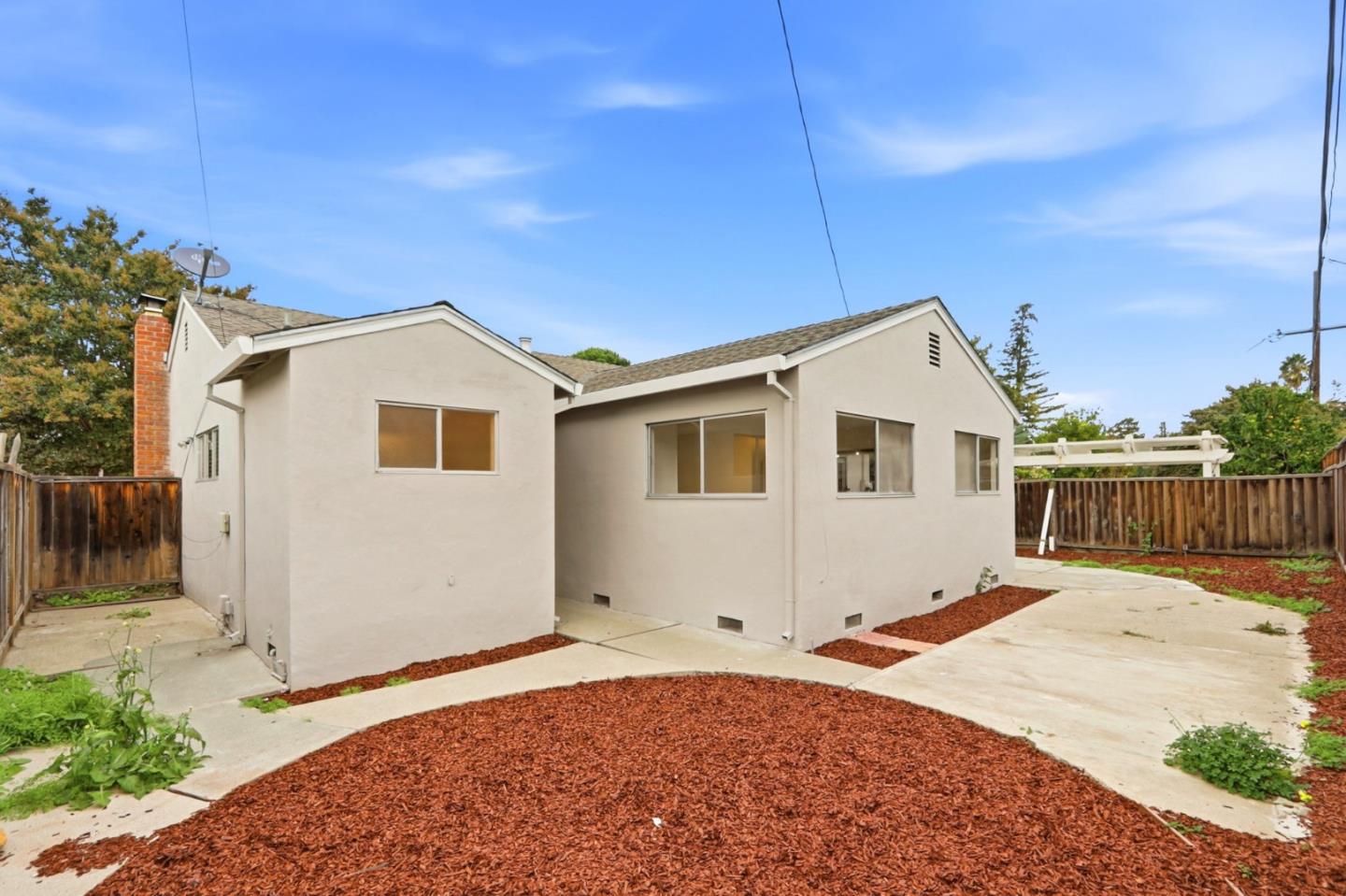 Detail Gallery Image 41 of 59 For 2222 Walnut Grove Ave, San Jose,  CA 95128 - 3 Beds | 2 Baths