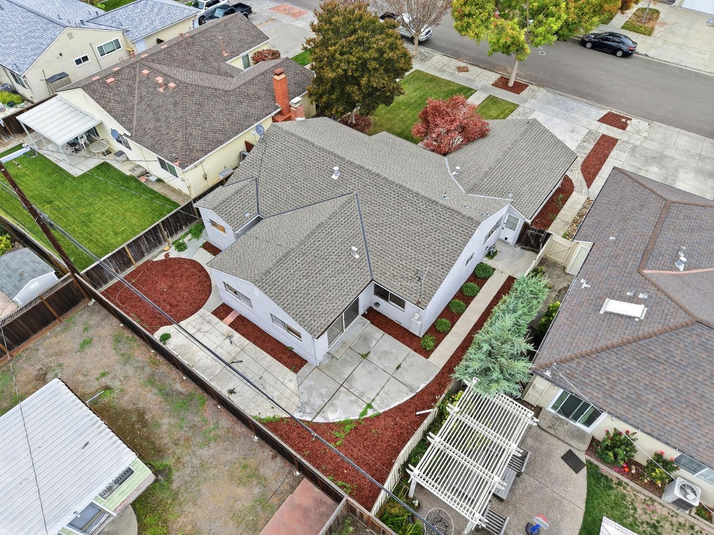 Detail Gallery Image 47 of 59 For 2222 Walnut Grove Ave, San Jose,  CA 95128 - 3 Beds | 2 Baths