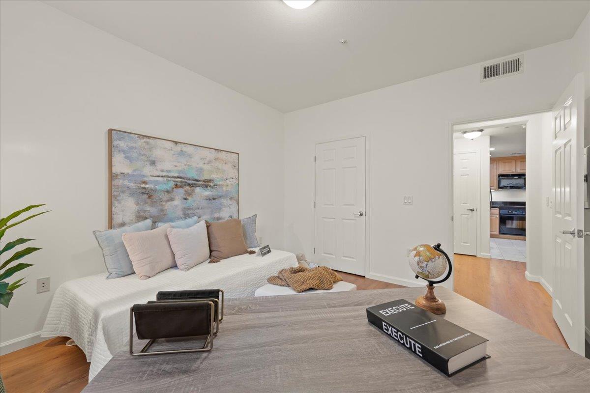 Detail Gallery Image 13 of 31 For 1390 Saddle Rack St #223,  San Jose,  CA 95126 - 2 Beds | 2 Baths