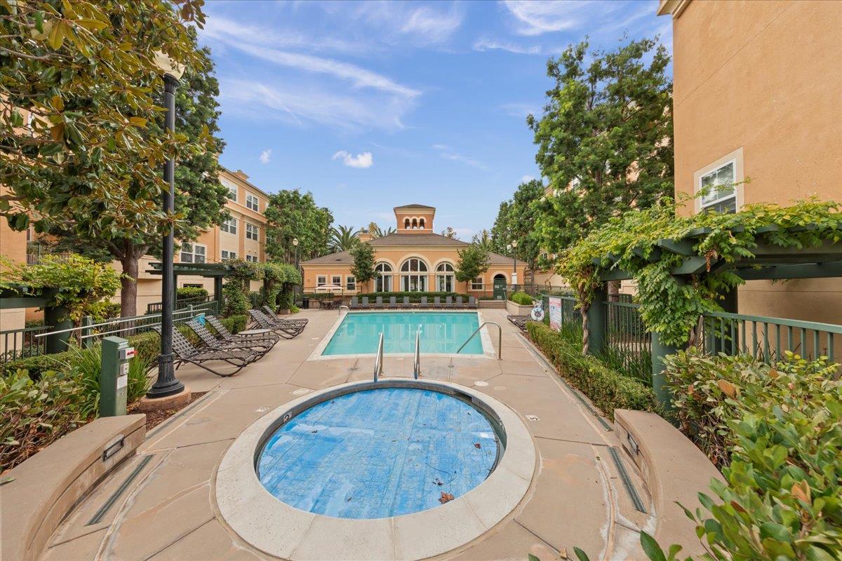 Detail Gallery Image 30 of 31 For 1390 Saddle Rack St #223,  San Jose,  CA 95126 - 2 Beds | 2 Baths