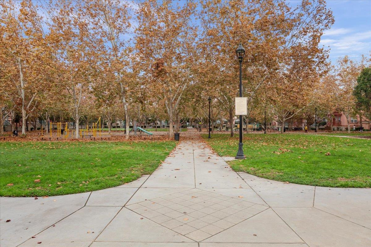 Detail Gallery Image 31 of 31 For 1390 Saddle Rack St #223,  San Jose,  CA 95126 - 2 Beds | 2 Baths