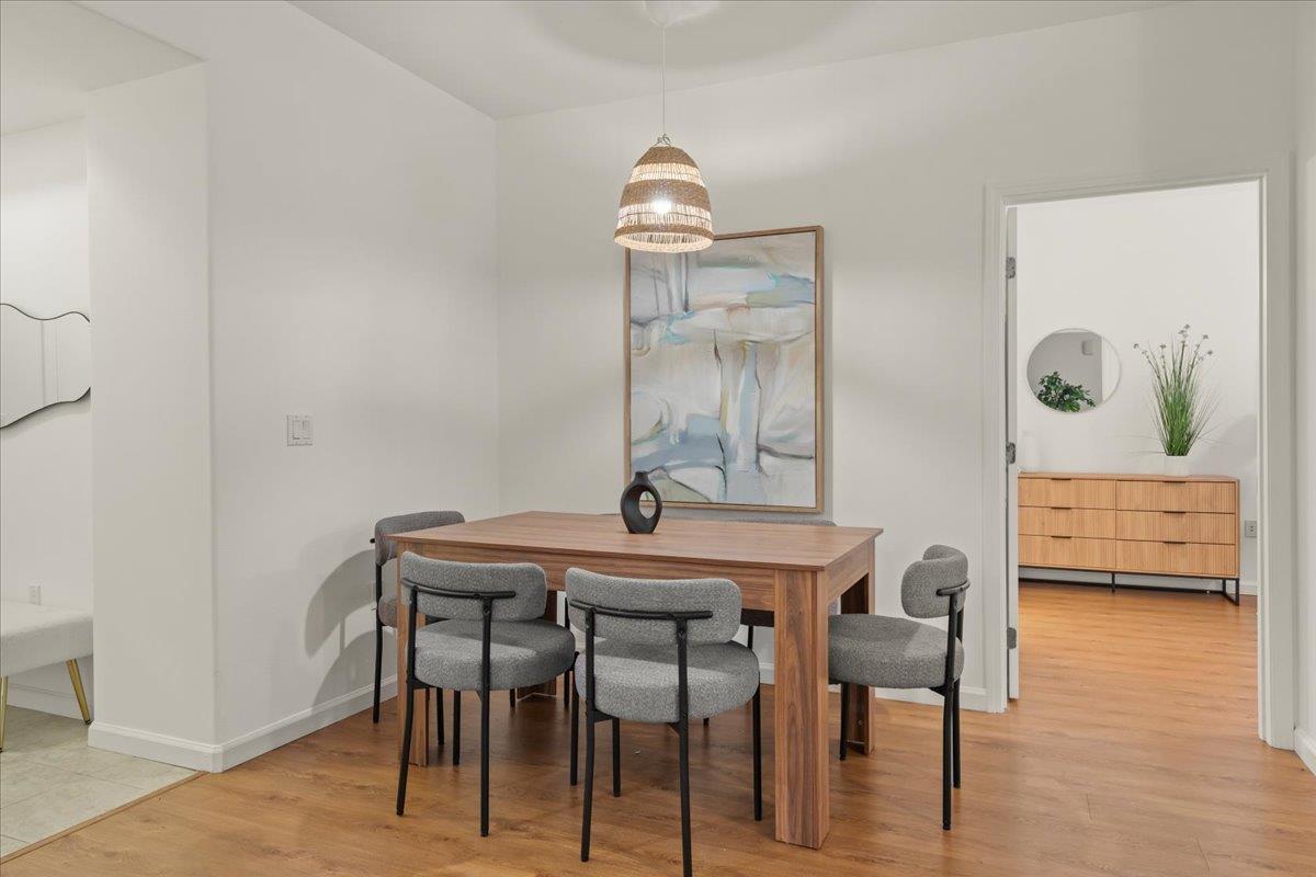 Detail Gallery Image 9 of 31 For 1390 Saddle Rack St #223,  San Jose,  CA 95126 - 2 Beds | 2 Baths