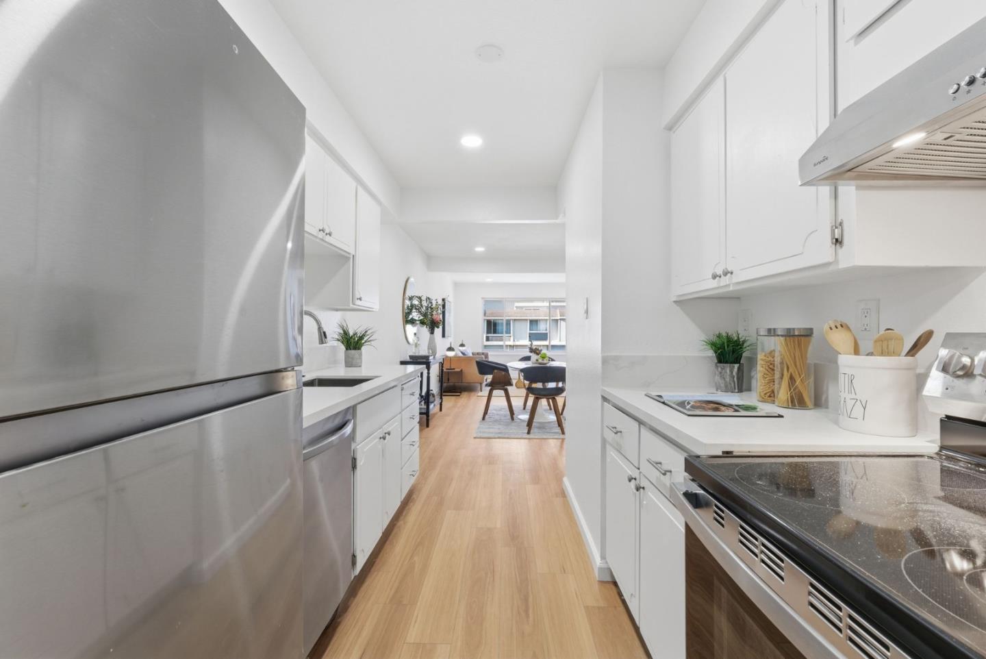 Detail Gallery Image 15 of 37 For 3878 Radburn Dr, South San Francisco,  CA 94080 - 2 Beds | 1 Baths